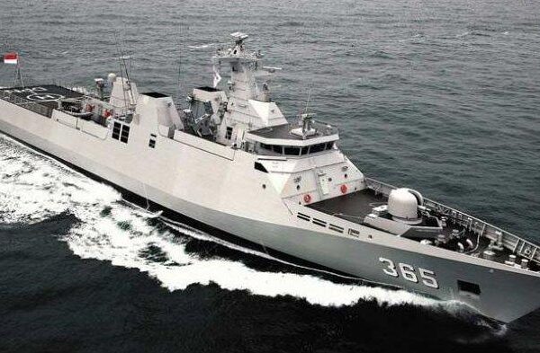 kapal perang indonesia
