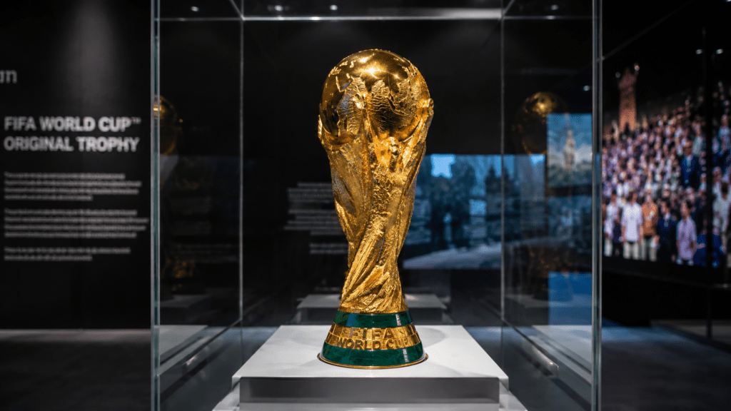 Fakta Trofi Piala Dunia Senilai Rp359,7 Miliar, Cuma 2 Kelompok Orang yang Boleh Pegang Tanpa Sarung Tangan