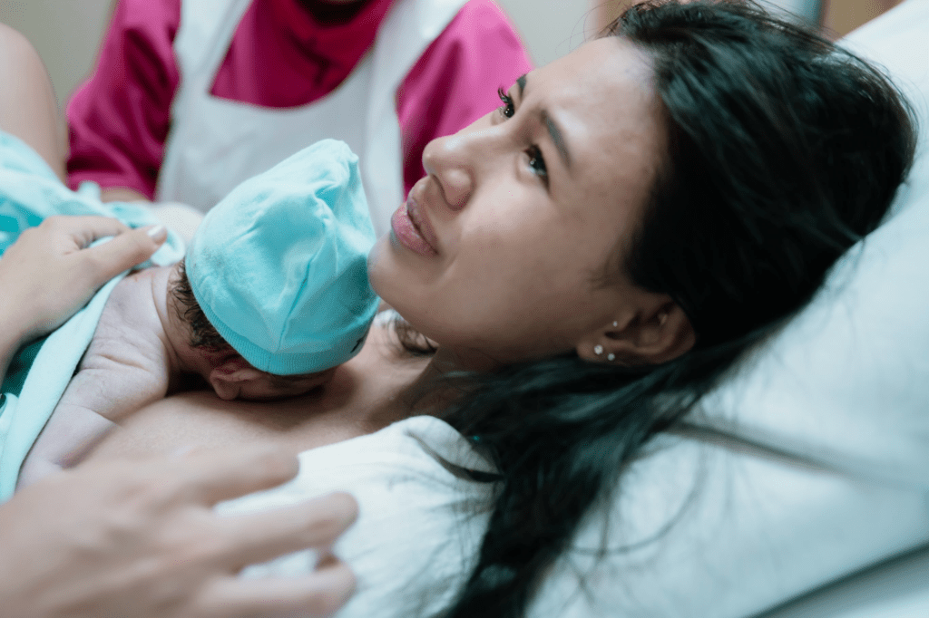 Angga Yunanda Bikin Haru, Ungkap Pesan untuk Shenina Usai Sambut Anak