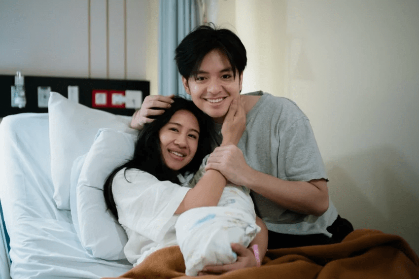 Angga Yunanda Bikin Haru, Ungkap Pesan untuk Shenina Usai Sambut Anak